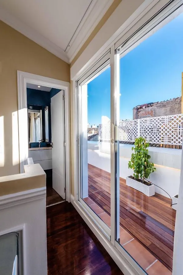 Apartment Duplex With Private Rooftop & View On San Juan Church By Rems Malaga Spain