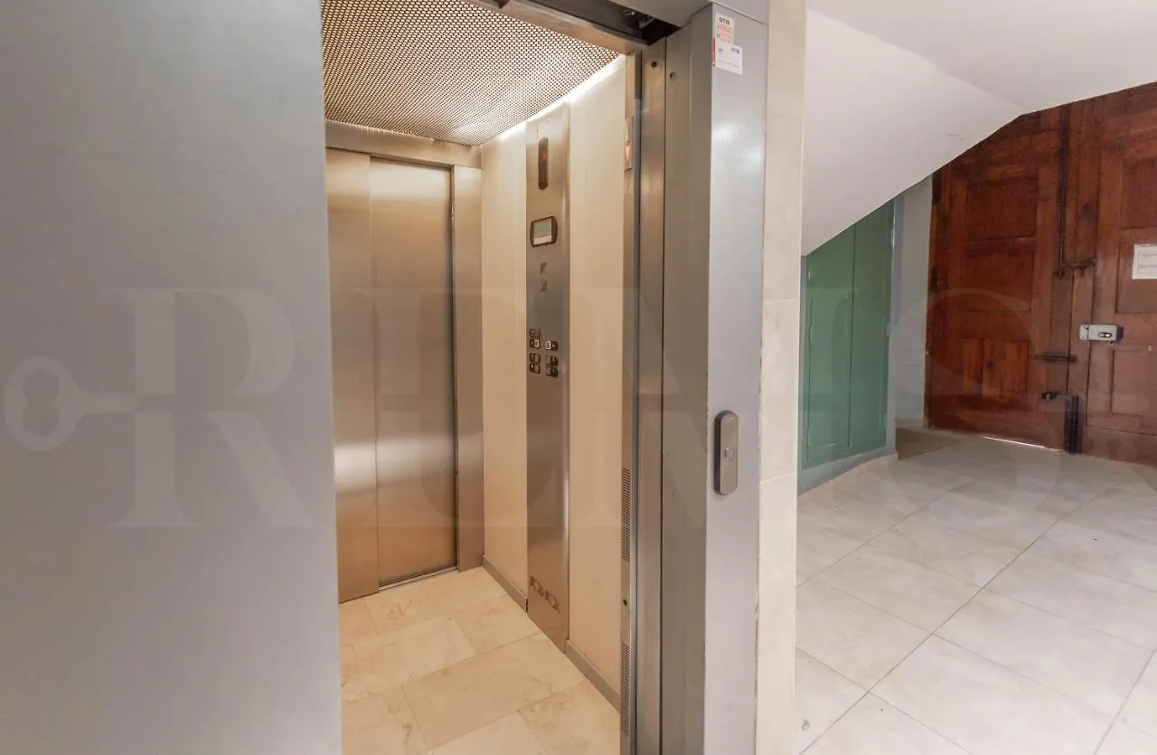 Duplex With Private Rooftop & View On San Juan Church By Rems Màlaga Apartmán