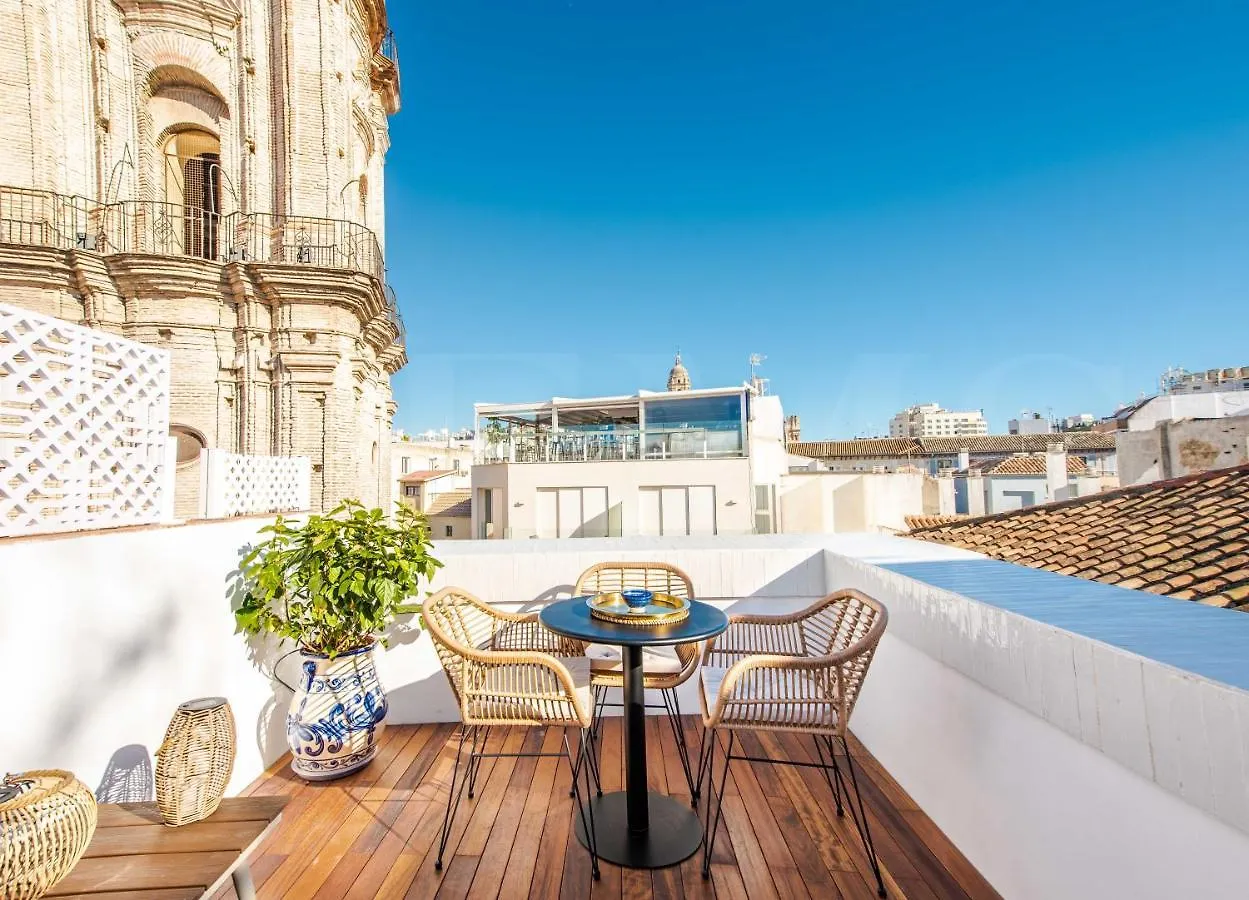 Apartment Duplex With Private Rooftop & View On San Juan Church By Rems Malaga
