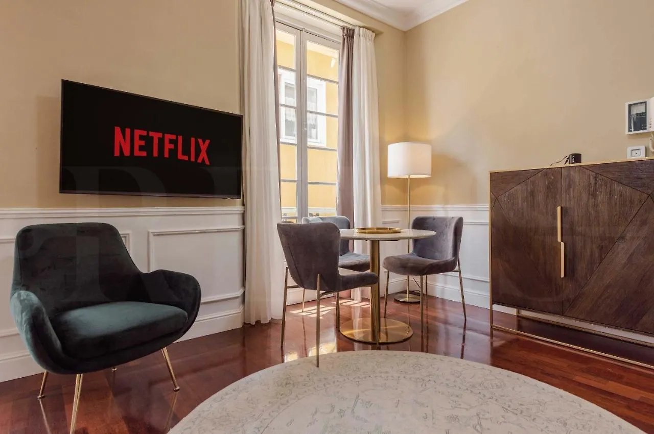 Duplex With Private Rooftop & View On San Juan Church By Rems Malaga Apartment